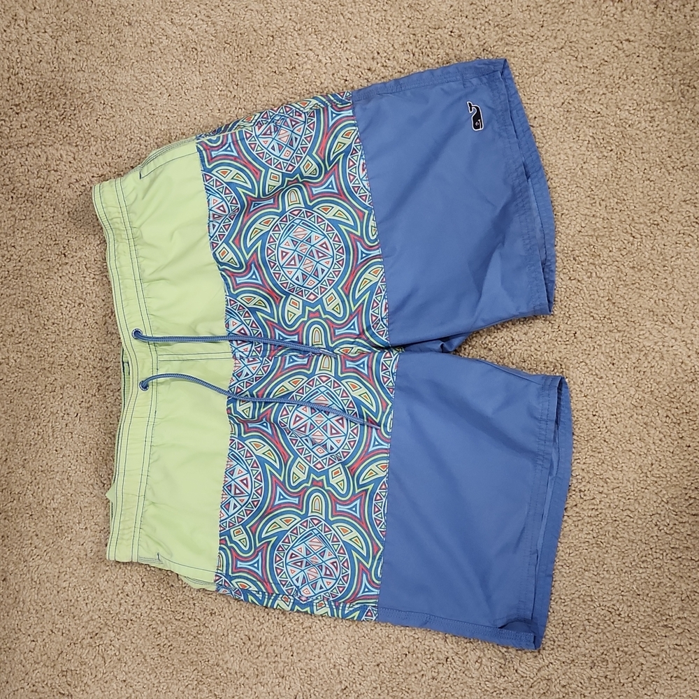 Vineyard vines swim trunks
